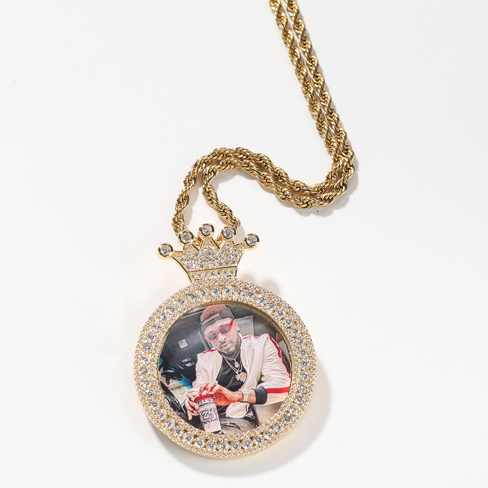 THE BLING KING Round Crown Hea - огляд і ціна Men Fashion King