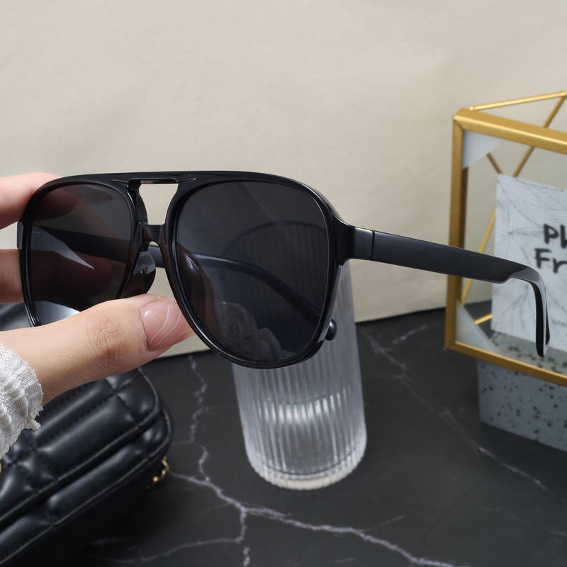 Unisex Fashion Sunglasses UV40 - огляд і ціна Yellow Men'S Fashion