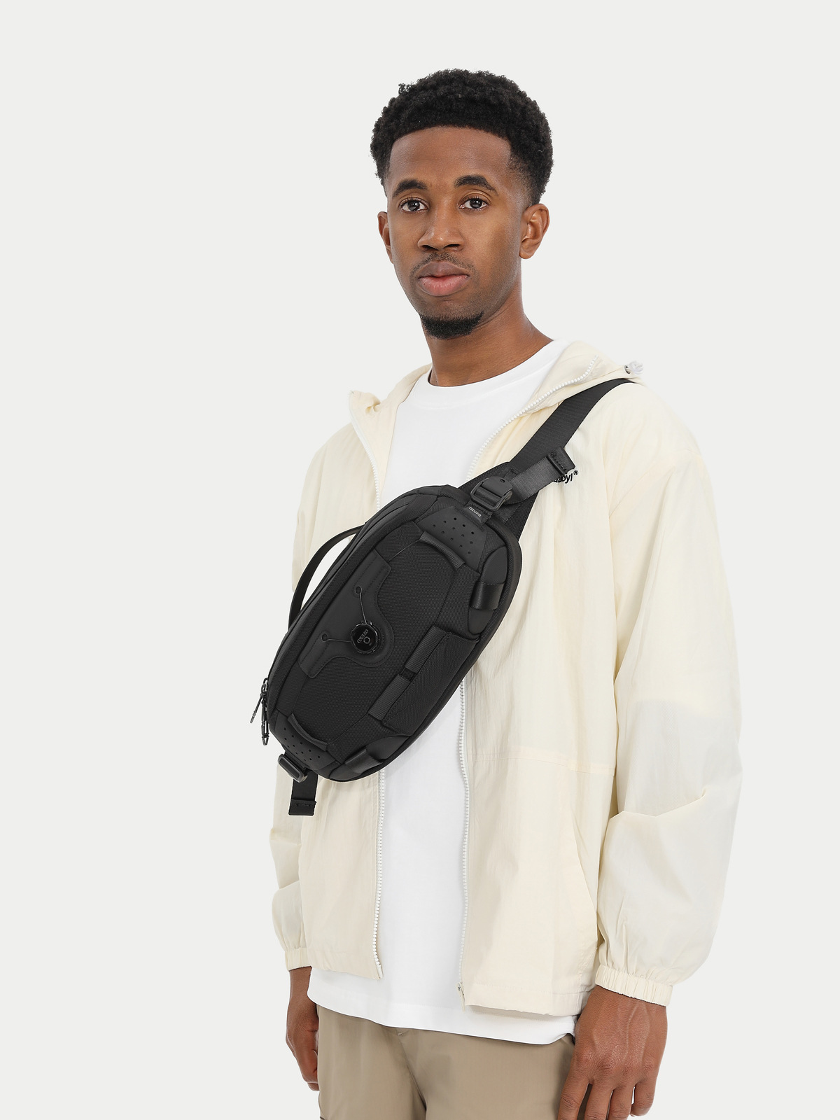 OZUKO Multi-function Chest Bag - огляд і ціна Crossbody Bag Men